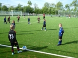 S.K.N.W.K. JO7-1 op toernooitje bij W.I.K. '57 zaterdag 3 mei 2025 (8/81)